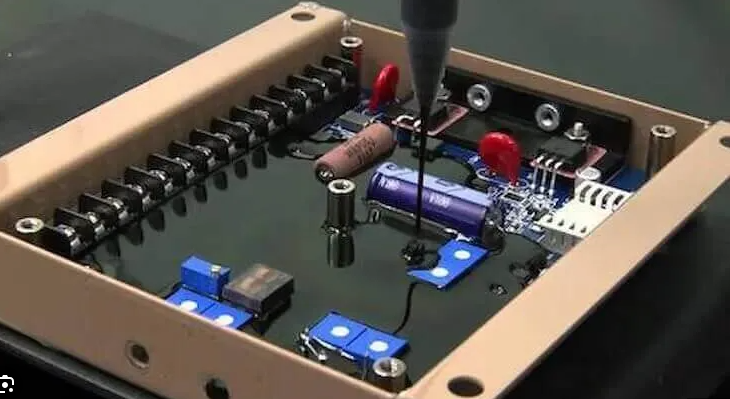 工业设备中的成品灌封 PCB 组装