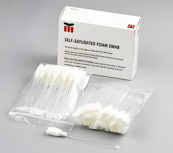 PCB 清洁工具,包括异丙醇和棉签 PCB 清洁工具,包括异丙醇和棉签