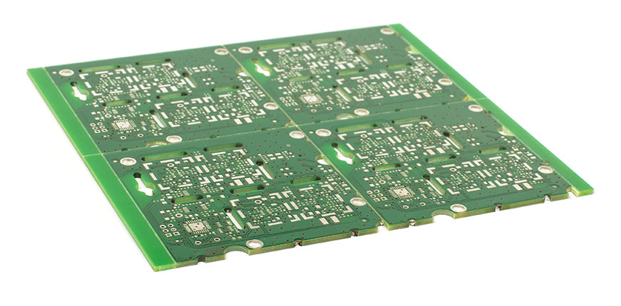 PCB 面板上的 V 形分数线用于分板 PCB 面板上的 V 形分数线用于分板