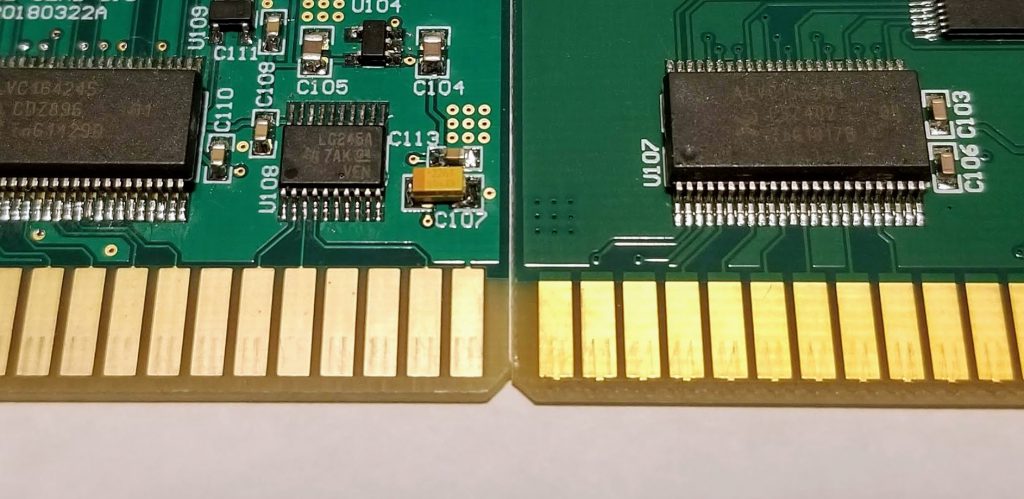 PCB 边缘连接器上镀硬金，经久耐用。