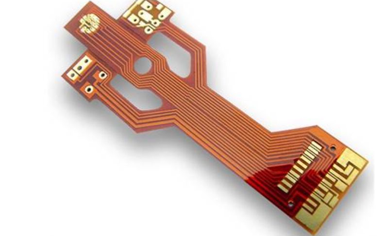 显示智能眼镜弯曲半径和走线布局的柔性 PCB 设计规则